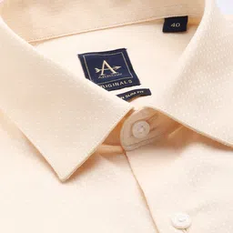 Arrow Manhattan Slim Fit Self Design Textured Pure Cotton Formal Shirt image 2