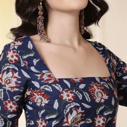 Anouk Rustic Floral Printed Square Neck Pure Cotton Kurti image 2