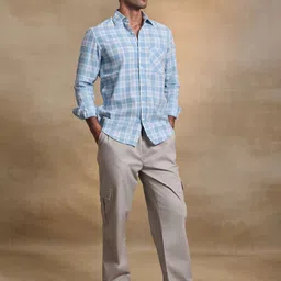 Uncluttered Closet Men Standard Fit Checked Spread Collar Linen Casual Shirt image 3