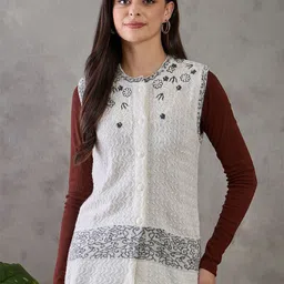 CLAPTON Women Floral Embroidered Woollen Cardigan-picture-30