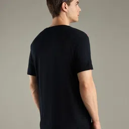 Tommy Hilfiger U S Striped Round Neck Pure Cotton T-Shirt image 4