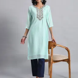 BANJANAN Women Round Neck Tunic image 4