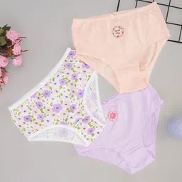 Pantaloons Junior Girls Pack Of 3 Floral Printed Pure Cotton Mid-Rise Basic Briefs-picture-23