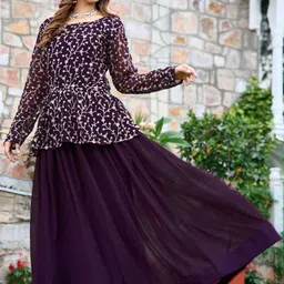 ZIMI LIFESTYLE Embroidered Top with Solid Skirt Set image 4