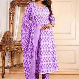 AURIPRX FASHION Women Printed Panelled Pure Cotton Kurta with Trousers & With Dupatta image 4