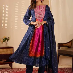 Siya Fashion Women Leheriya Printed Empire Mirror Work Kurta with Trousers & With Dupatta-image-15