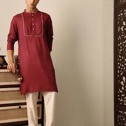 House of Pataudi Woven Designed Thread Work Detailed Jashn Straight Kurta image 3