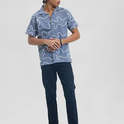 Snitch Men Boxy Opaque Printed Casual Shirt image 5