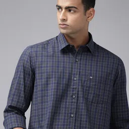 Arrow Sport Pure Cotton Checked Manhattan Slim Fit Casual Shirt-picture-26