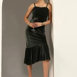 VAARARO Velvet Sheath Midi Dress image 3