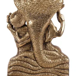 JY Yellow Religious Idol Showpiece image 3