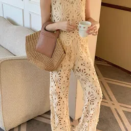 miss mosa by akanksha Alamode By Akanksha Astley V-Neck Crochet Top With Palazzos Co-Ords-picture-33