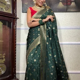 ZIKARAA Woven Design Zari Handloom Saree image 4
