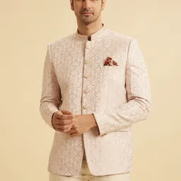 Manyavar Men Printed Single-Breasted Two-Piece Jodhpuri Suit image 5