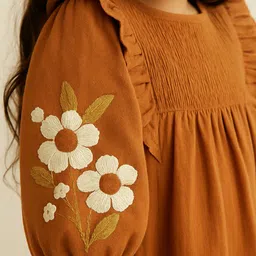 Le Nino Embroidered Puff Sleeve A-Line Midi Dress image 4