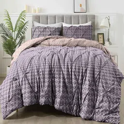 the white moss Hannah Pleat Pinch luxurious AC Single Comforter with One Pillow Cover image 1