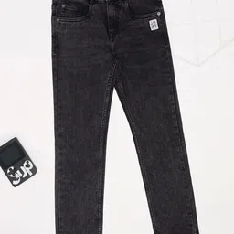 Pantaloons Junior Boys Regular Fit Mid-Rise Jeans-picture-42