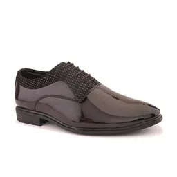INVICTUS Men Laced Up Leather Formal Oxford image 2