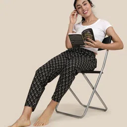 ETC Printed Mid Rise Lounge Pants image 5