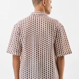 Snitch Men Relaxed Fit Textured Cuban Collar Casual Shirt image 5