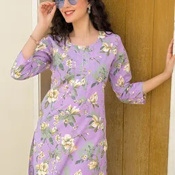 Skylee Pop Women Floral Printed Indie Florals Kurta-picture-35
