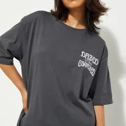 max URB_N Women Solid Round Neck Pure Cotton Grey T-Shirt image 3