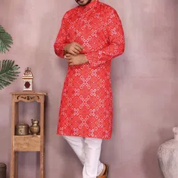ROOP MISHREE Men Printed Regular Pure Cotton Kurta with Churidar image 2