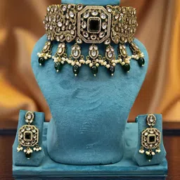 WTF - WEAR THE FASHION Gold-Plated Kundan Studded Jewellery Set-picture-30