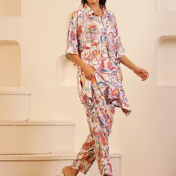 SANSKRUTIHOMES Women Printed Night suit image 3