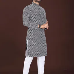 WELL TEX Men Embroidered Chikankari Kurta image 5