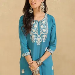 Indo Era Women Ethnic Motifs Embroidered Regular Thread Work Kurta with Trousers-picture-37