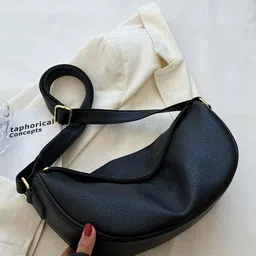 KPOP Textured Swagger Shoulder Bag-picture-18