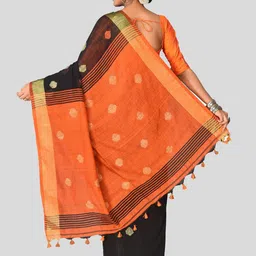 Crochetin Woven Design Zari Saree image 3