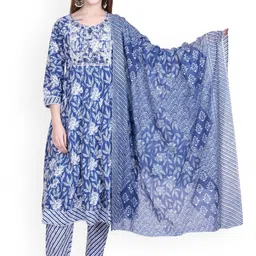 WOOL 4U Floral Printed Round Neck Straight Kurta with Trousers & Dupatta-picture-22