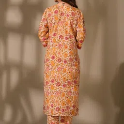 Modestouze Attires Printed V-Neck Top & Trousers Co-Ords image 2