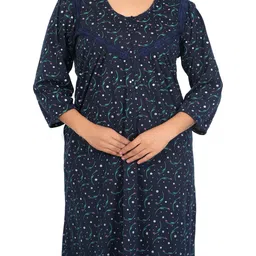 CHUI MUI Printed Maxi Nightdress image 2
