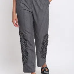 SHAYE Women Checked Relaxed Straight Fit Mid-Rise Trousers-image-16