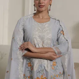 Indo Era Women Floral Embroidered Regular Thread Work Pure Cotton Kurta with Trousers & With Dupatta image 5