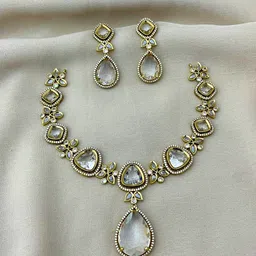 D Rio Fashions Gold-Plated Kundan Stone Studded Jewellery Set-picture-20