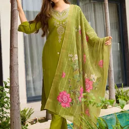 VS MALL Women Floral Embroidered Regular Thread Work Kurta with Trousers & With Dupatta image 2