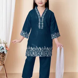 ikonic fashion Girls Festive & Party Kurta, Pyjama & Dupatta Set (Blue Pack of 1)-picture-11