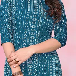 KETAKI FASHION Selection Of 4 Bandhani Printed Round Neck Straight Kurtas image 5