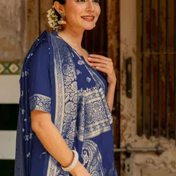 KALINI Ethnic Motifs Woven Design Zari Kanjeevaram Saree image 5