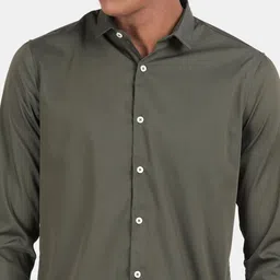 Blu MNKY Men Solid Smart Button-Down Collar Slim Fit Casual Shirt image 4