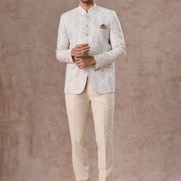 Manyavar Men Single-Breasted Jodhpuri suit-picture-27