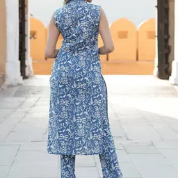 lamba creations Floral Print Kurta, Trouser/Pant & Dupatta Set image 2