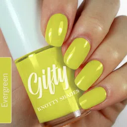 gifty No Toxin Nail Lacquer (Traveller Combo) Bossy Red,Evergreen,Above The Sky,The Barbie image 3