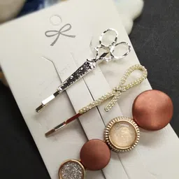 FEMMIBELLA Women Set of 3 Embellished Hair Accessory Set-image-5