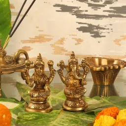Ganesha & Lakshmi Ji Brass Religious Idol by BudhShiv image 1
