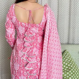 handish Women Cotton Rayon Kurta Palazzo Dupatta Set image 3